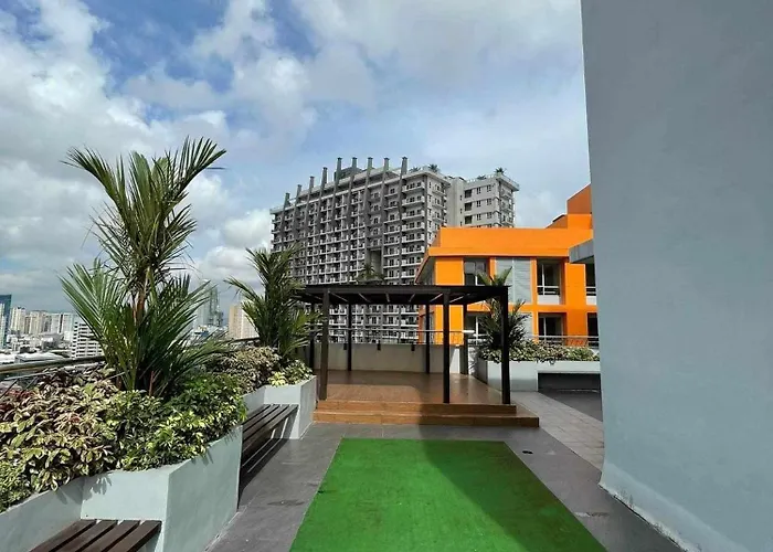 1bedroom2603a Sunshine100tower3 70inches Tv Pool Karaoke Manila